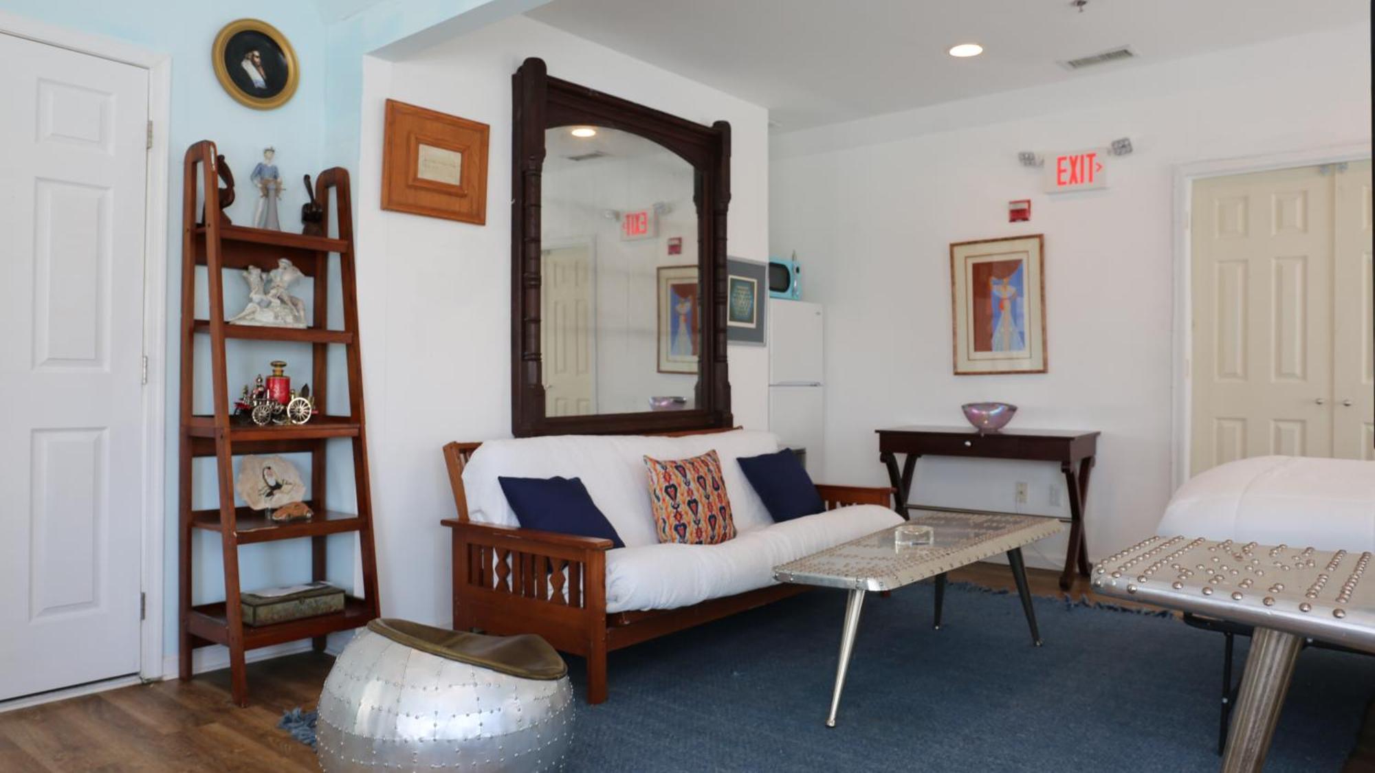 Tavern On The Bay Hotel - Frank Sinatra Suite Somers Point Esterno foto